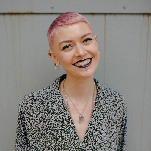 Ashleigh Hodges – Connecting with your colour clients: The skills and service box dye can't provide 